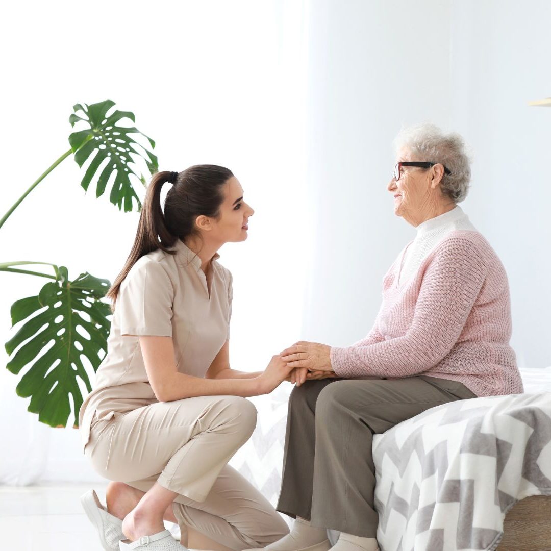 Persönliche Betreuung und Gesellschaft für Senioren zu Hause