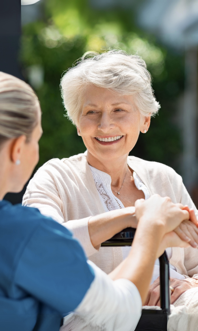 Seniorenbetreuung im Alltag in Korschenbroich durch freundliche Betreuungskraft
